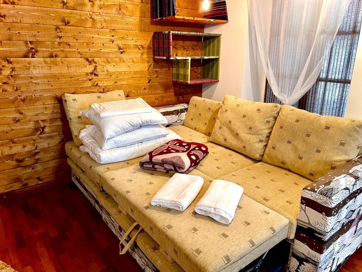 ブラショフApartament Rustic In Centrul Istoricアパートメント エクステリア 写真