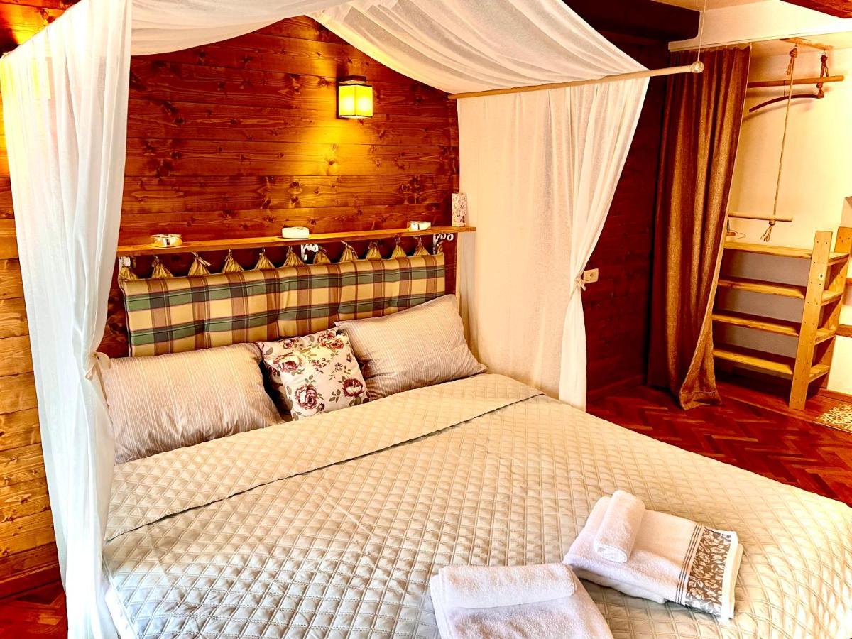 ブラショフApartament Rustic In Centrul Istoricアパートメント エクステリア 写真